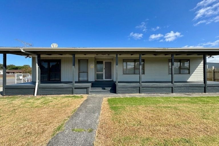 Photo of property in 81 John Walker Drive, Manurewa, Auckland, 2102