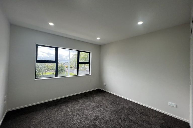 Photo of property in 2b Awatere Street, Clover Park, Auckland, 2023