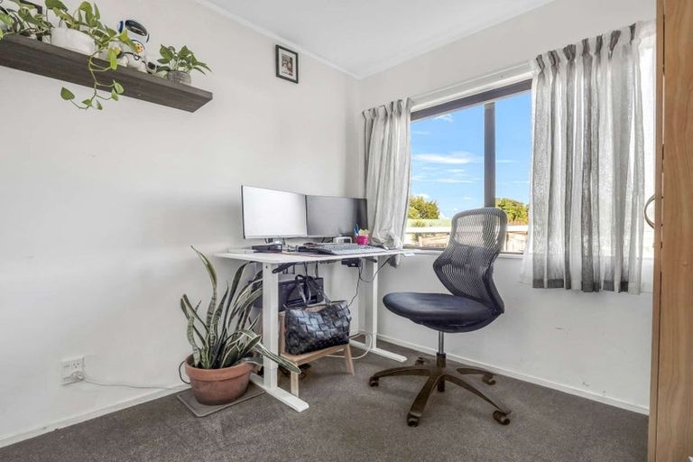 Photo of property in 2/29 Heybridge Street, Manurewa, Auckland, 2102