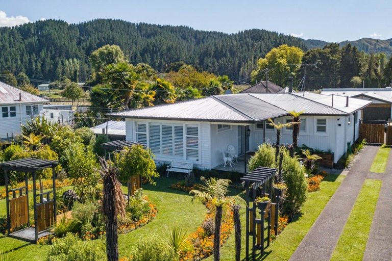 Photo of property in 24 Ngatai Street, Taumarunui, 3920