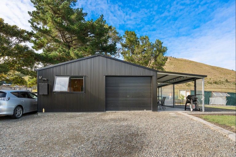 Photo of property in 738 Omihi Road, Waipara, 7483