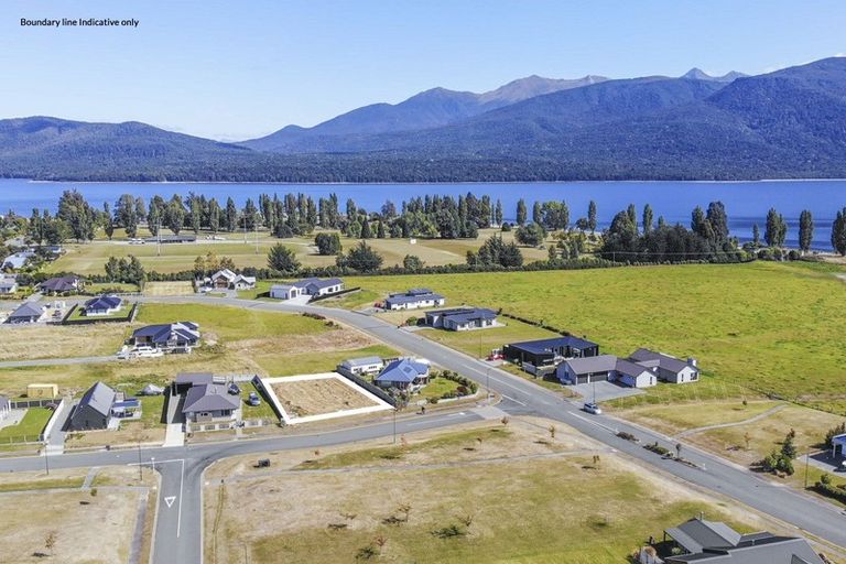 Photo of property in 9 Chalky Way, Te Anau, 9600