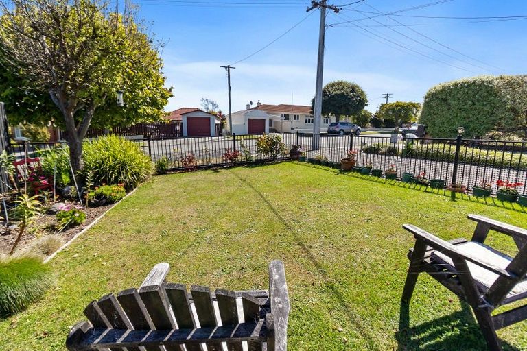 Photo of property in 22 Mowbray Street, Watlington, Timaru, 7910