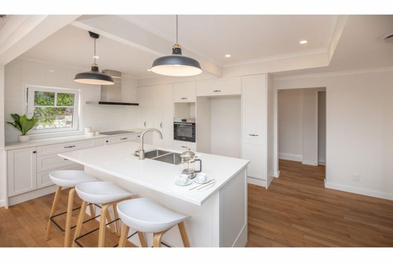 Photo of property in 1/17b Cracroft Terrace, Cashmere, Christchurch, 8022