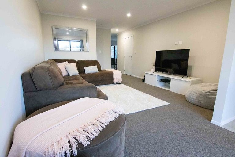 Photo of property in 33 Ridgedale Crescent, Flagstaff, Hamilton, 3210