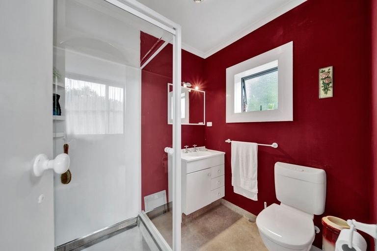 Photo of property in 87 Princess Street, Waitara, 4320