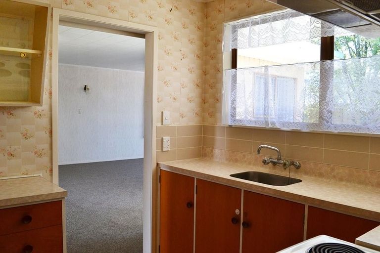 Photo of property in 3/394 Gloucester Street, Taradale, Napier, 4112