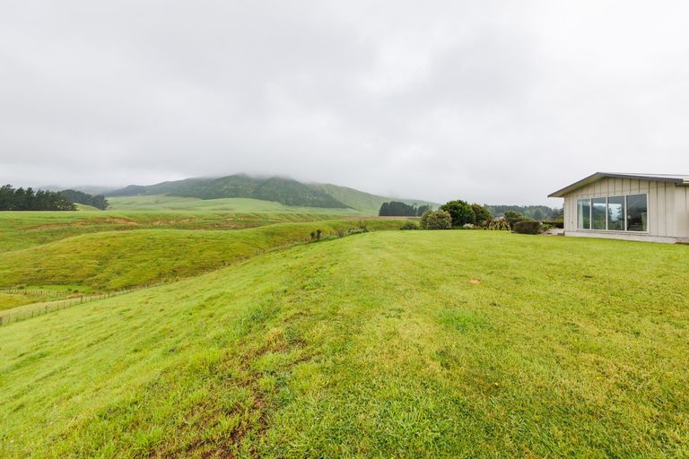 Photo of property in 26 Highland View Drive, Tokomaru, Palmerston North, 4474