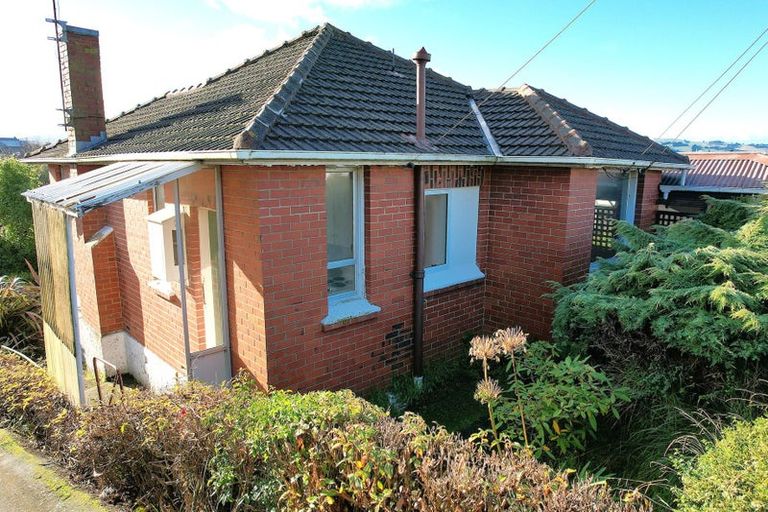 Photo of property in 28 Galloway Street, Mornington, Dunedin, 9011