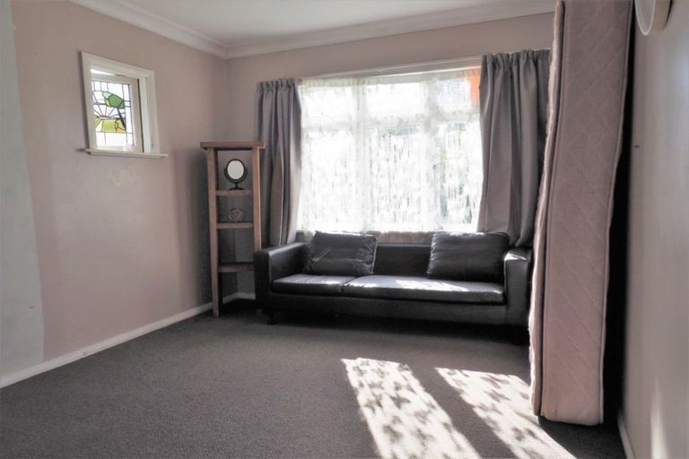 Photo of property in 182 Bartholomew Road, Levin, 5510