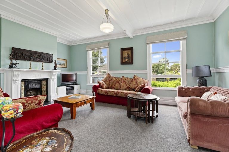 Photo of property in 128 Gray Avenue, Papatoetoe, Auckland, 2024