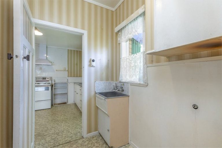 Photo of property in 238 Great South Road, Huntly, 3700