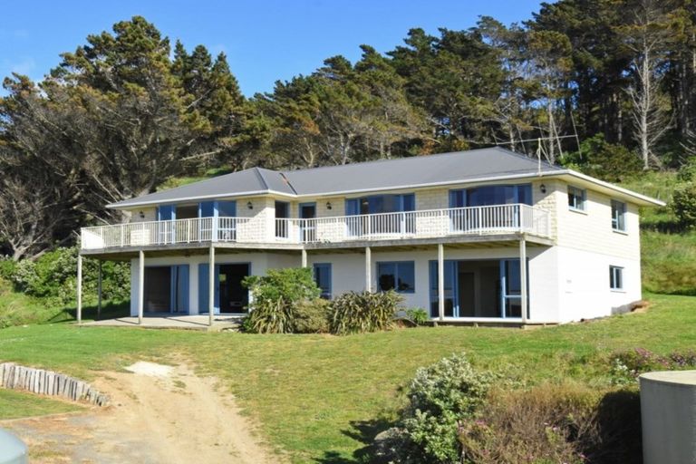 Photo of property in 80 Akitio Esplanade, Akitio, Pongaroa, 4991