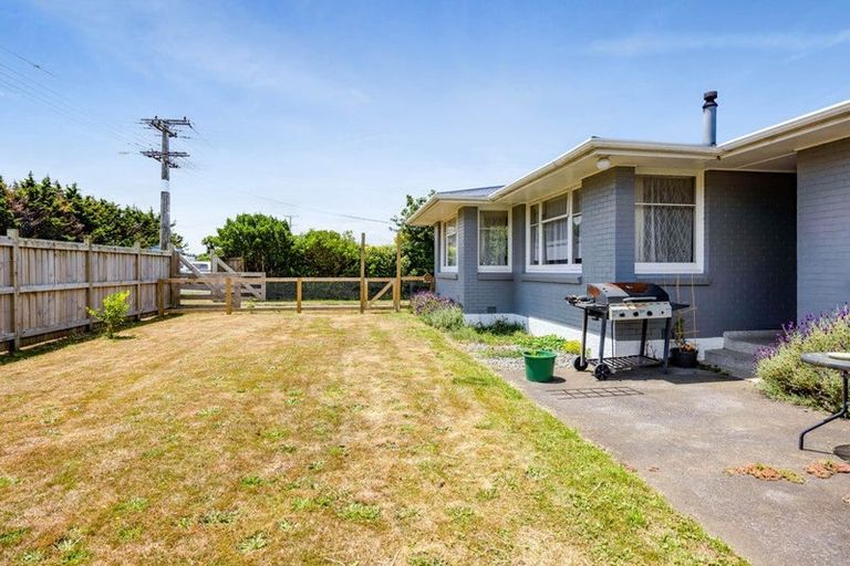 Photo of property in 94 South Road, Manaia, 4612