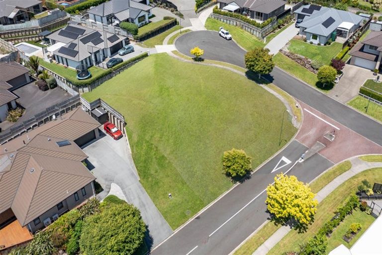 Photo of property in 6/675 Swanson Road, Swanson, Auckland, 0612