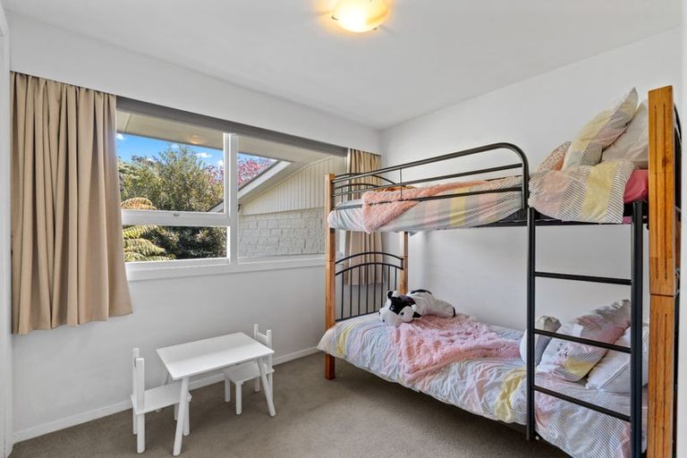 Photo of property in 94 Warren Crescent, Hillmorton, Christchurch, 8025