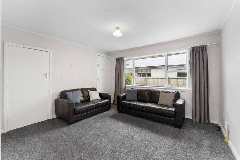 Photo of property in 39 Acacia Avenue, Upper Riccarton, Christchurch, 8041