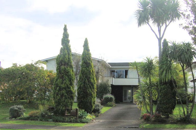 Photo of property in 77 Omana Road, Papatoetoe, Auckland, 2025