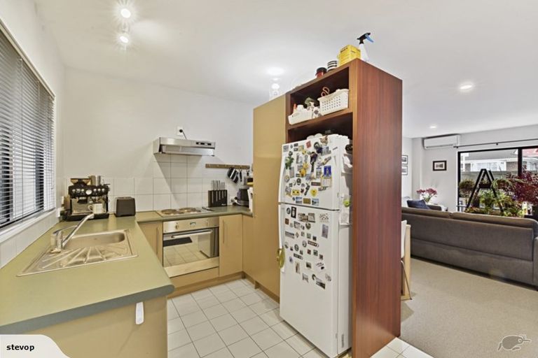Photo of property in 329a Onehunga Mall, Onehunga, Auckland, 1061