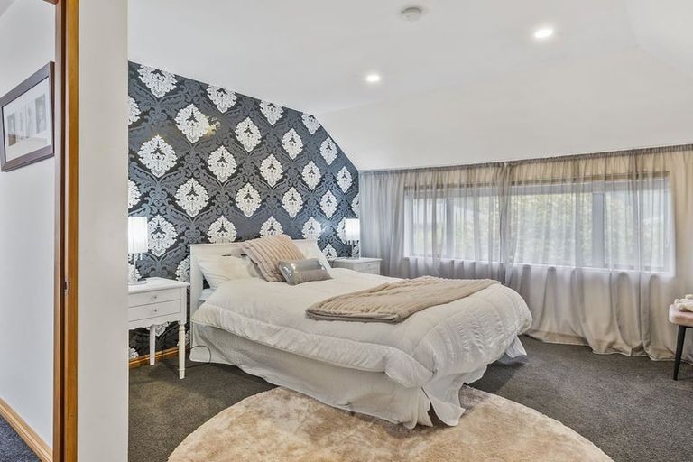 Photo of property in 6 Freeman Close, Abbotsford, Dunedin, 9018