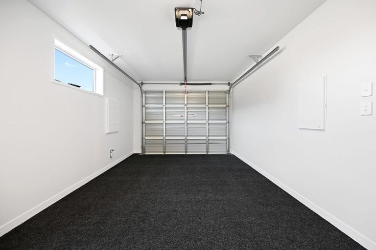 Photo of property in 21 Halo Green, Peacocke, Hamilton, 3206