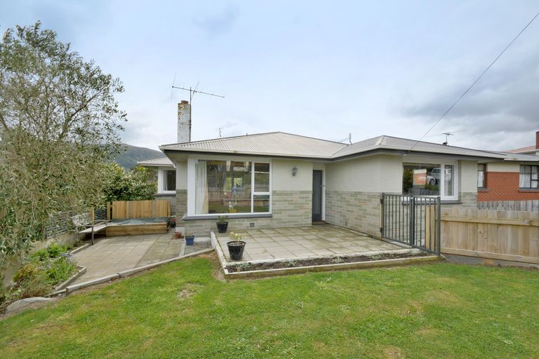 Photo of property in 223 Pine Hill Road, Dalmore, Dunedin, 9010
