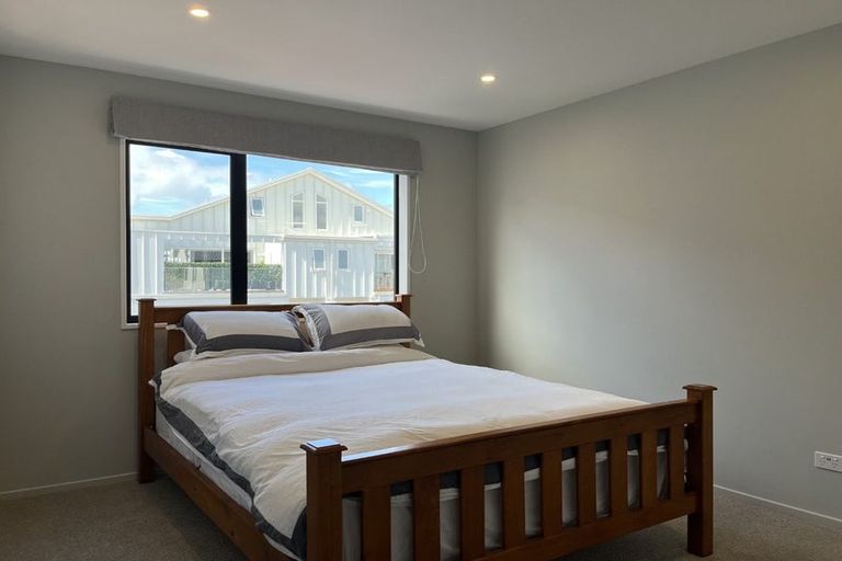 Photo of property in 4c Rawhiti Avenue, New Brighton, Christchurch, 8083