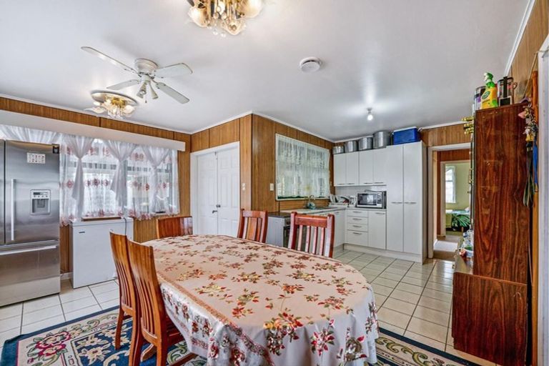 Photo of property in 92 Fisher Crescent, Otara, Auckland, 2023