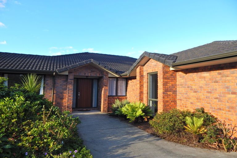 Photo of property in 5 Kotare Heights, Kerikeri, 0230