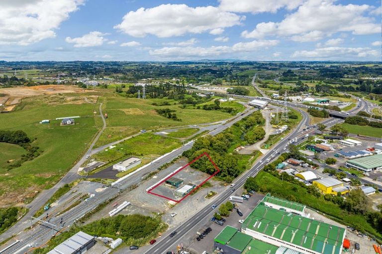 Photo of property in 280a Great South Road, Papakura, 2110