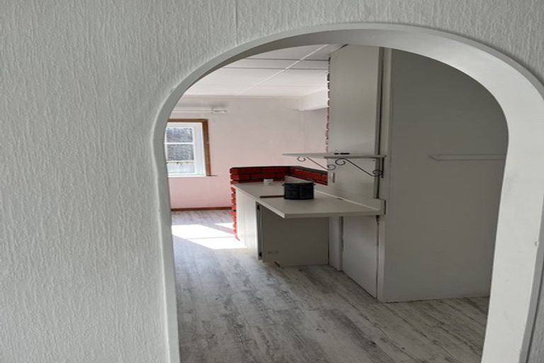 Photo of property in 129 Golf Road, Titirangi, Auckland, 0600