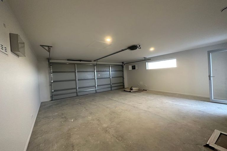 Photo of property in 5 Salkeld Place, Woodend, 7610