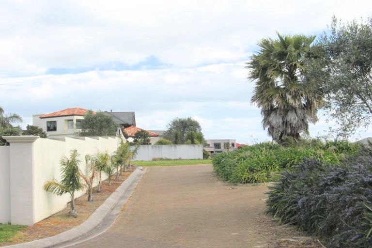 Photo of property in 9 Riviera Court, Papamoa Beach, Papamoa, 3118