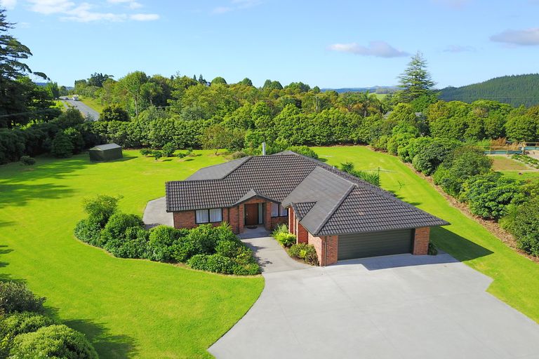 Photo of property in 5 Kotare Heights, Kerikeri, 0230