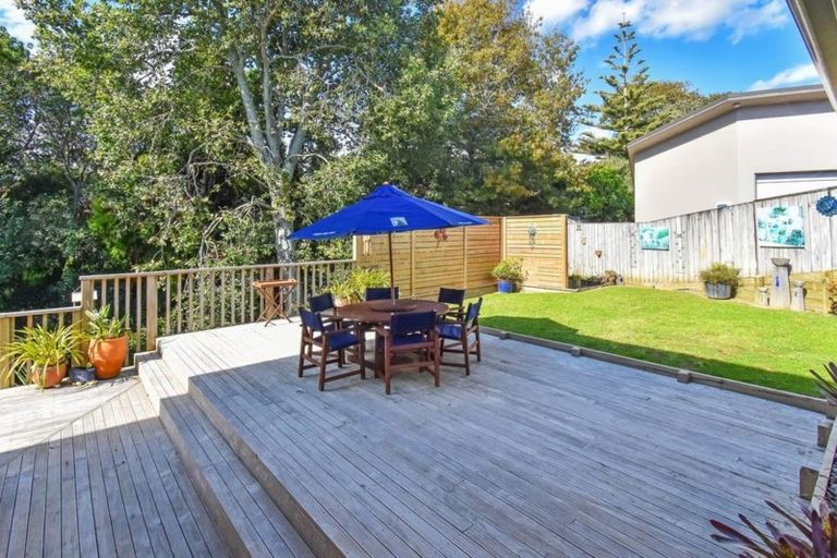 Photo of property in 12 Beirut Court, The Gardens, Auckland, 2105