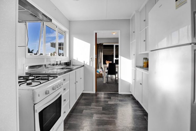 Photo of property in 12 Hamlet Street, Stratford, 4332