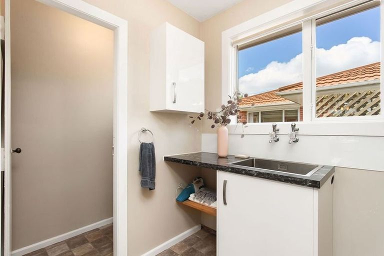 Photo of property in 40 Gregan Crescent, Burnside, Christchurch, 8053