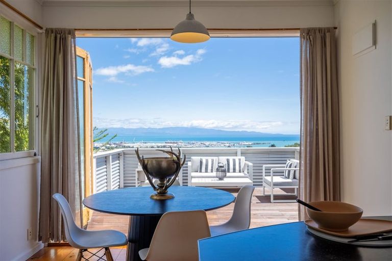 Photo of property in 21 Atmore Terrace, Maitai, Nelson, 7010