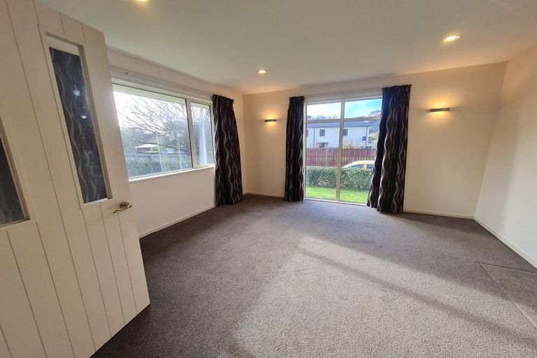 Photo of property in 8 Rollin Street, Heathcote Valley, Christchurch, 8022