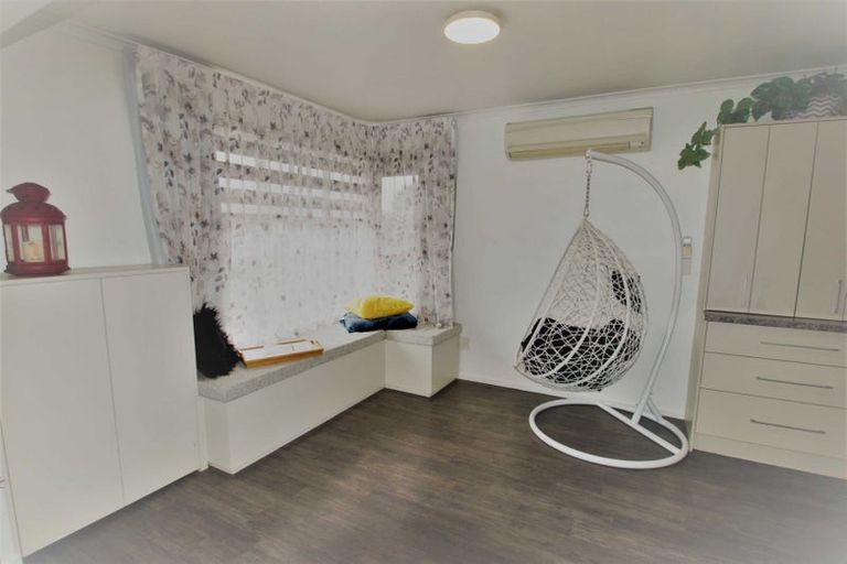 Photo of property in 15 Greenock Street, Redwood, Christchurch, 8051