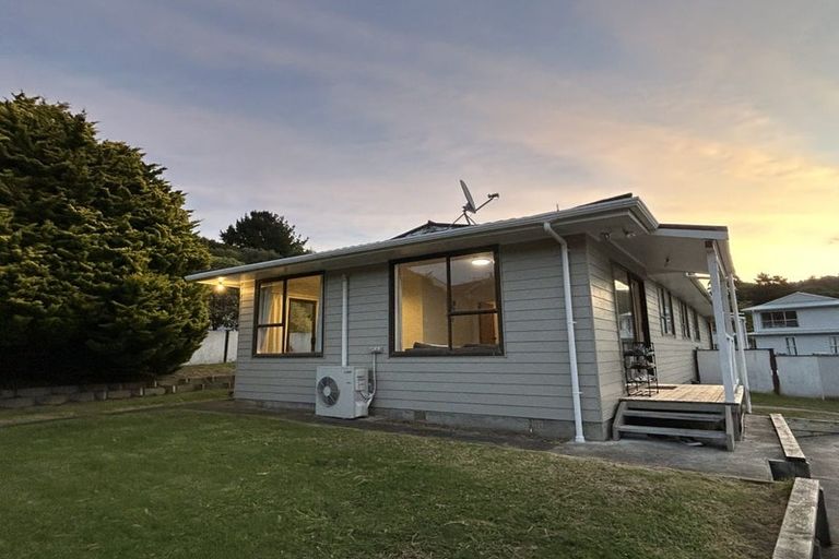 Photo of property in 22b Transom Close, Whitby, Porirua, 5024