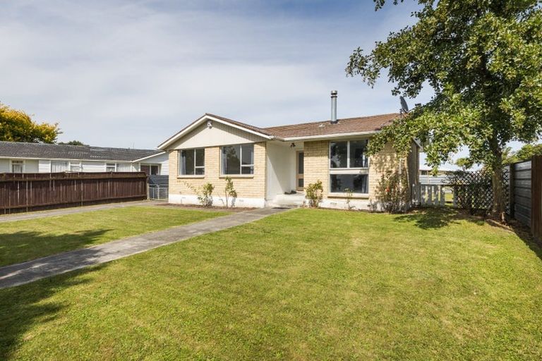Photo of property in 8 Robinson Crescent, Westbrook, Palmerston North, 4412