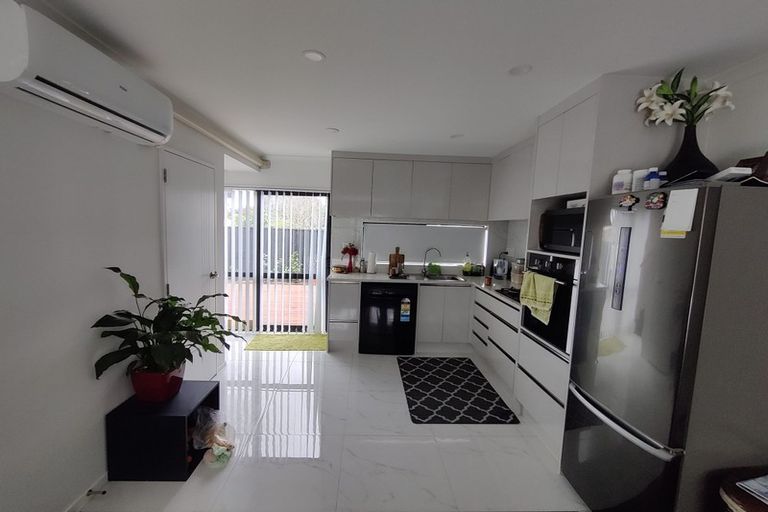 Photo of property in 23f Motatau Road, Papatoetoe, Auckland, 2025