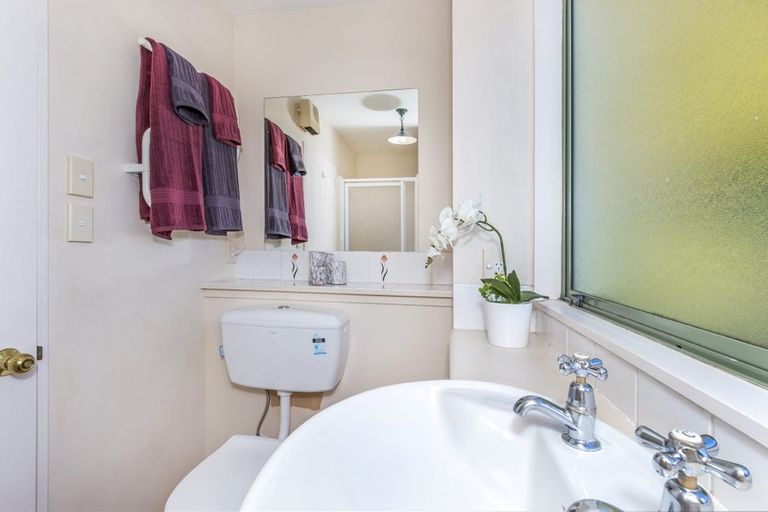 Photo of property in 452l Hagley Avenue, Christchurch Central, Christchurch, 8011