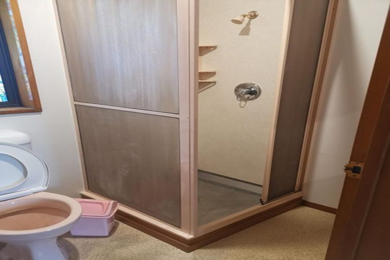 Photo of property in 29 Athol Terrace, Upper Riccarton, Christchurch, 8041