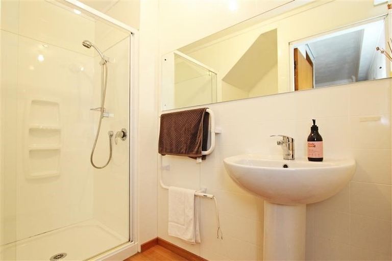 Photo of property in 37 Sowman Street, The Brook, Nelson, 7010