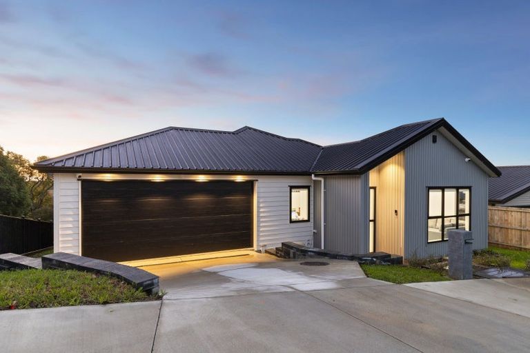 Photo of property in 17 Rural View Terrace, Pukekohe, 2120