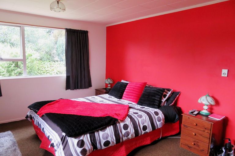 Photo of property in 1 Birkett Street, Temuka, 7920
