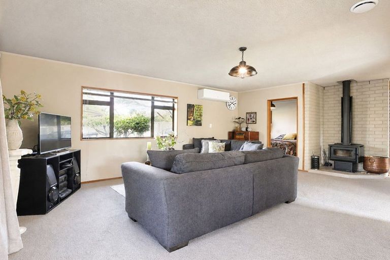 Photo of property in 67 Bowen Street, Cambridge, 3434