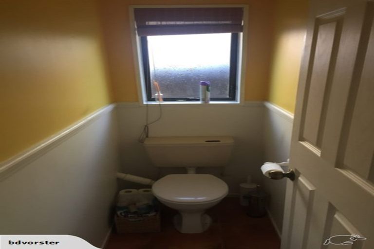 Photo of property in 8 Lacy Gate Place, Woodend, 7610